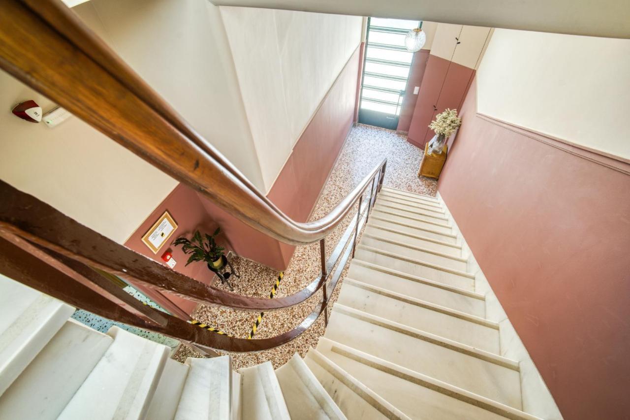 Keramos Athens Aparthotel Ngoại thất bức ảnh